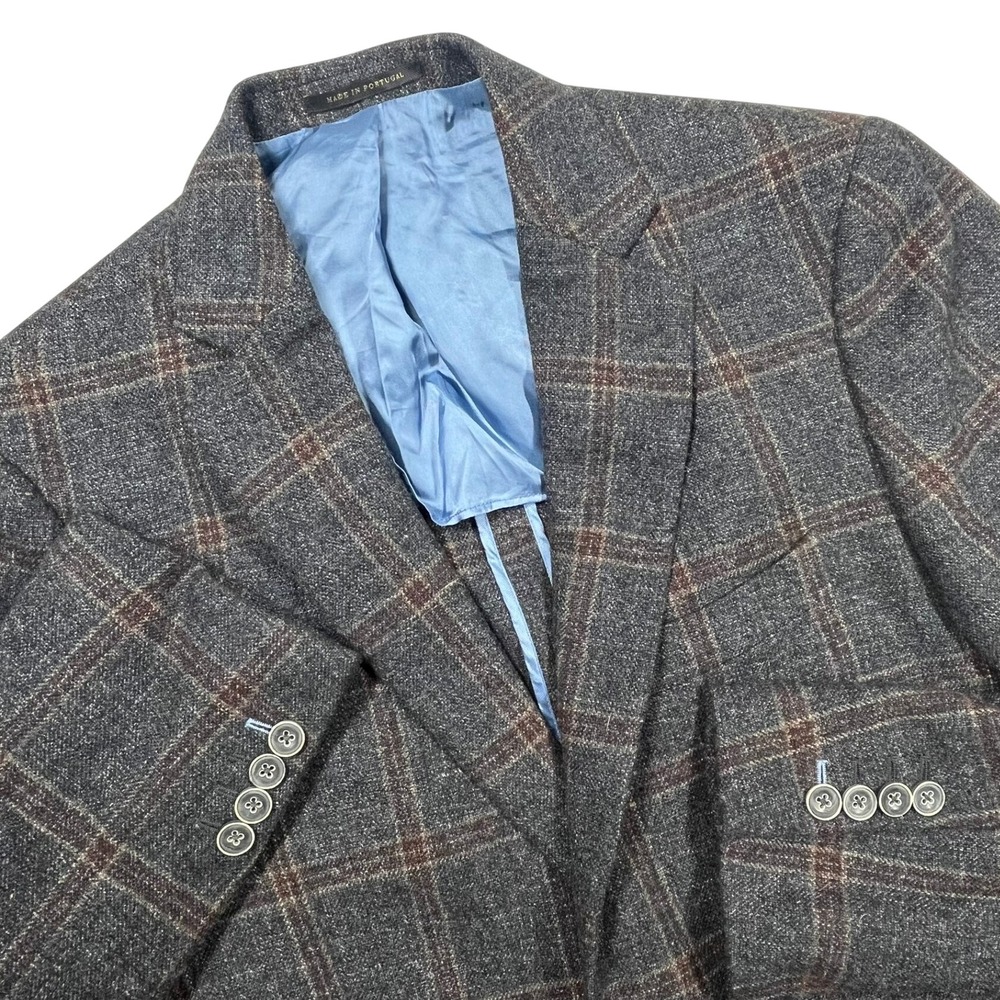 J. Hilburn VBC Wool Silk Linen Blend Sport Coat in Charcoal/Maroon Plaid